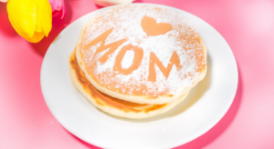 How Your Restaurant Can Be a Mother's Day Destination