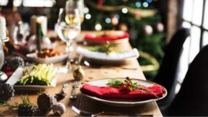 How to Capture Those Last-Minute Holiday Party Bookings at Your Hotel