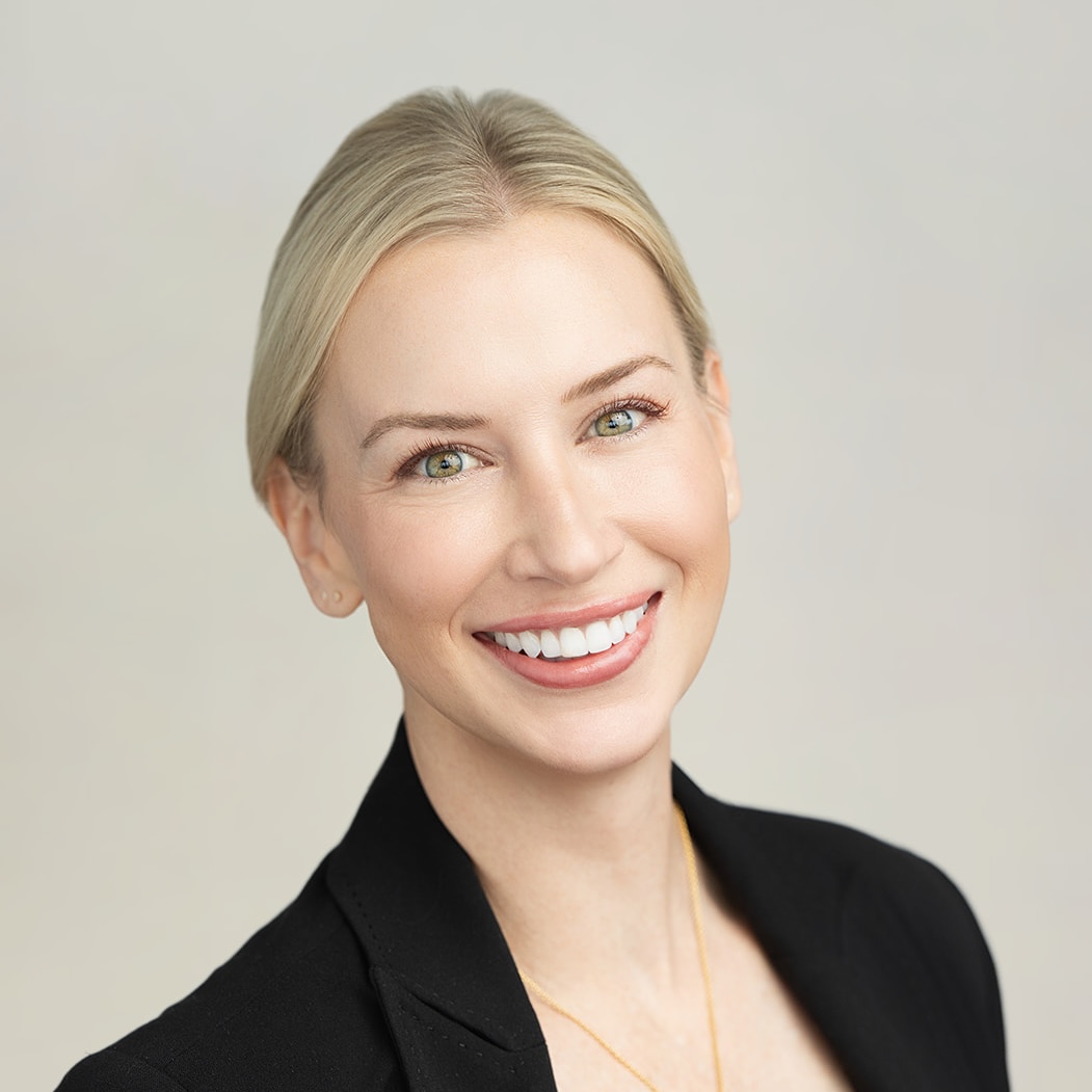 Picture of Leigh Hicks